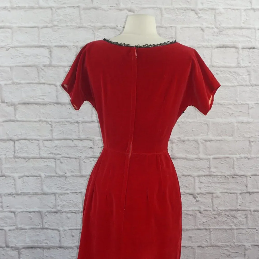 Vintage 50s Crushed Velvet Rhinestone Dress - Picture 7 of 11